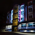 Baltic فندق غدينيا